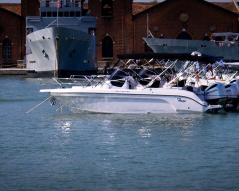 Ranieri International au Salon Nautique de Venise