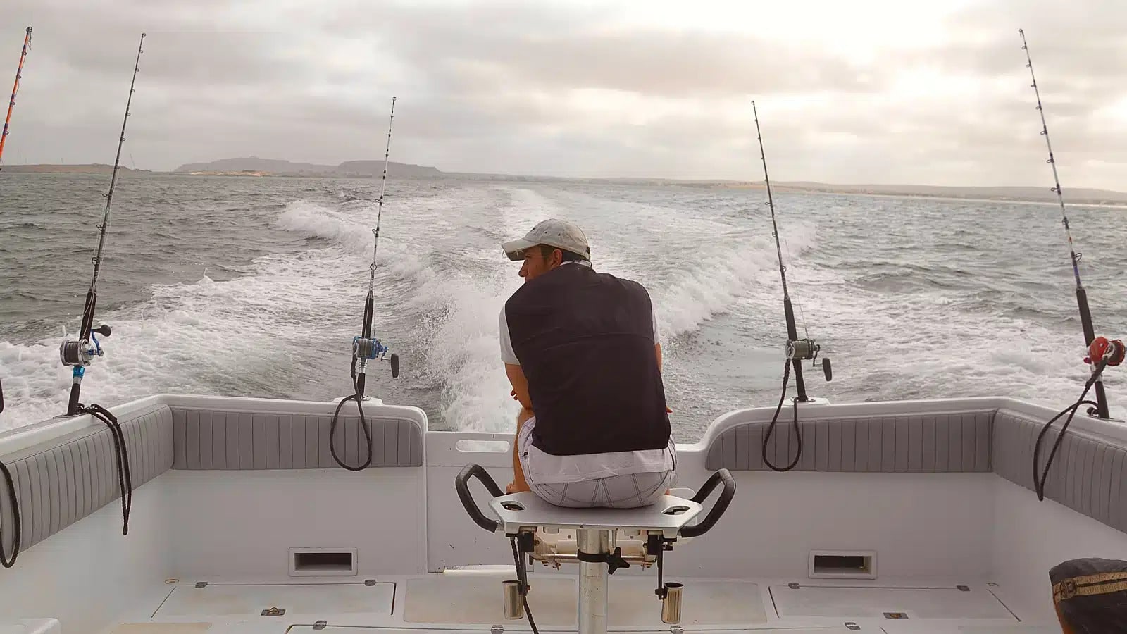 leurres et traînée dans la pêche à la traîne hauturière