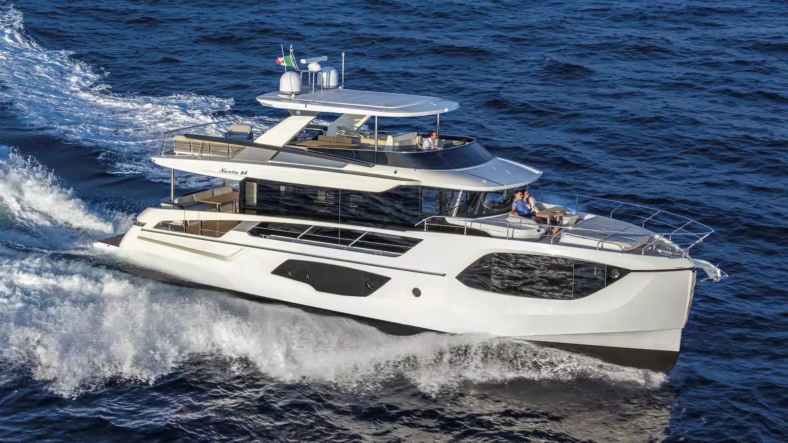 Absolute Yachts à Cannes, une collection contemporaine et innovante