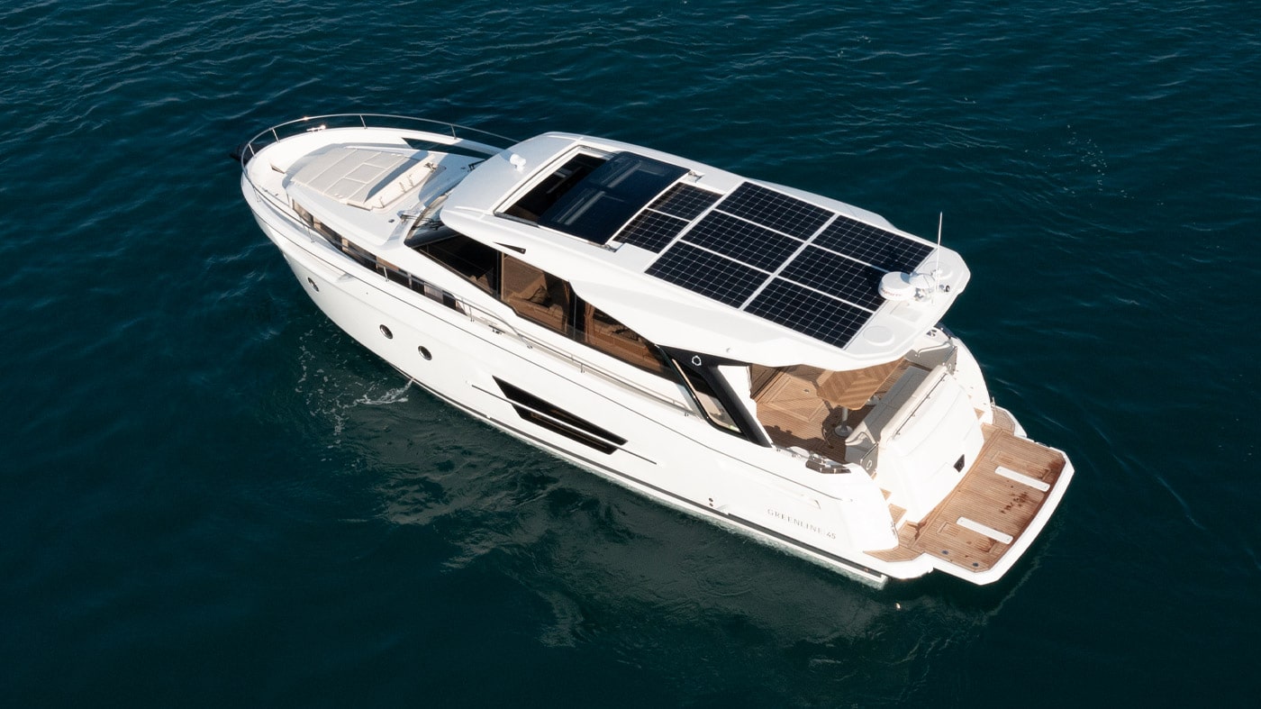 Greenline-yachts-panneaux-solaires